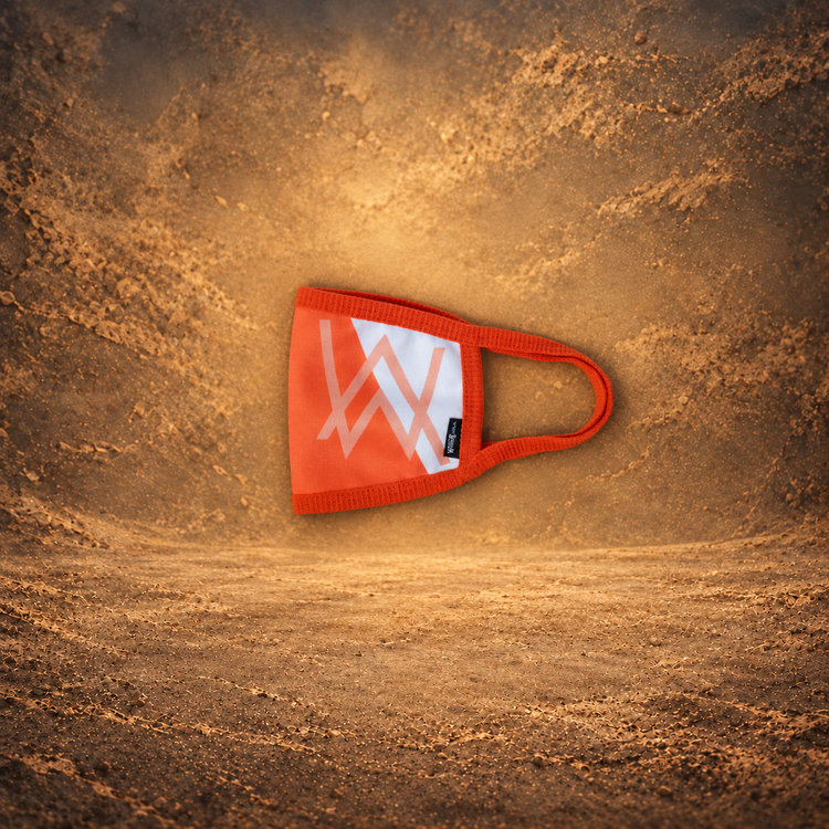 Walkerworld Logo Mask
